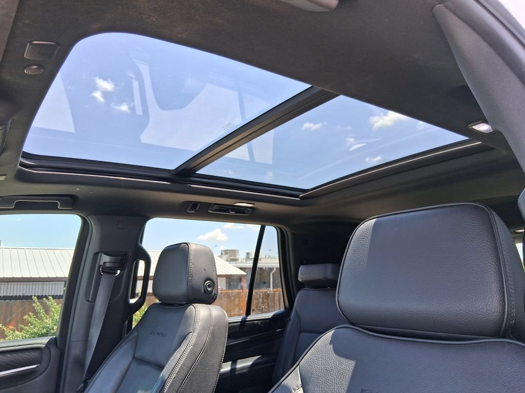 Used 2023 Summit White GMC Denali image 21
