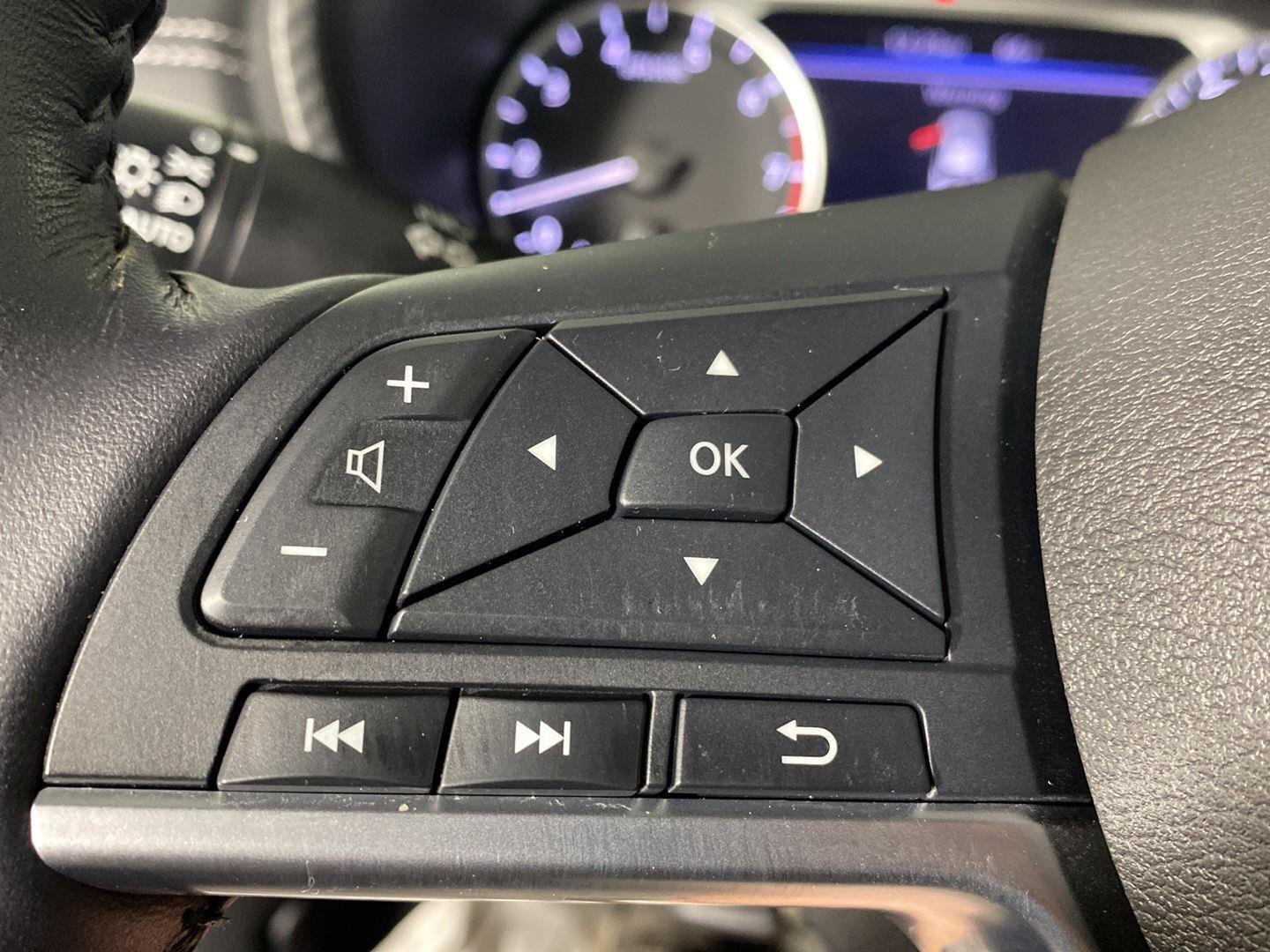 Used 2020 Electric Blue Metallic Nissan SV image 24