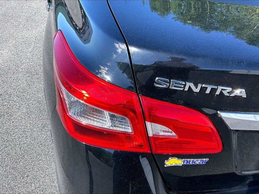 Used 2019 Super Black Nissan SV image 31