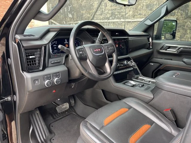 2024 GMC Sierra 2500HD AT4 - Photo 18