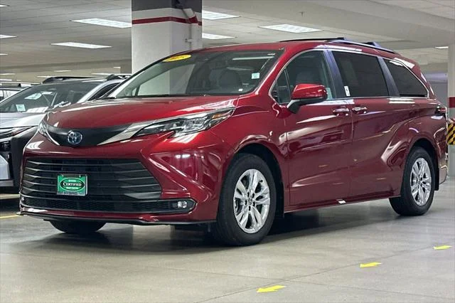 Certified Used 2025 RUBY FLARE PEARL* Toyota  image 8