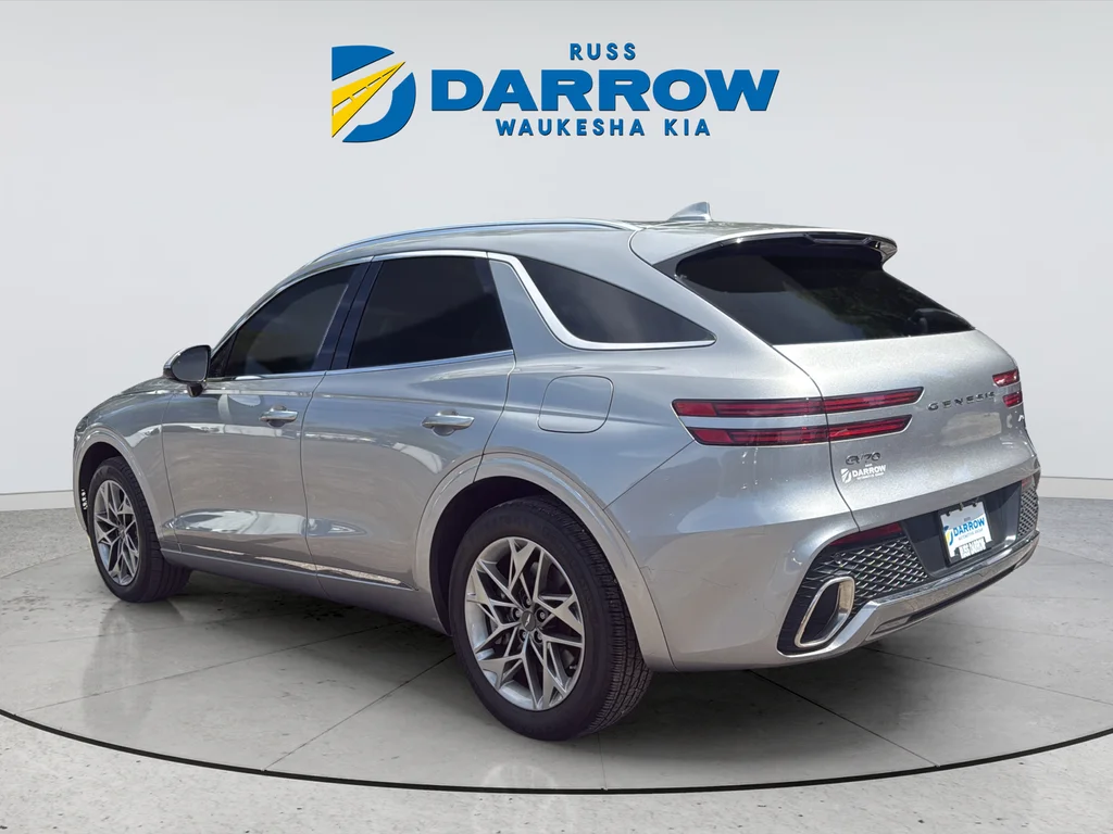 Used 2023 Silver Genesis 2.5T image 3