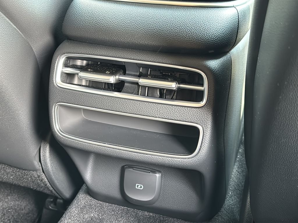 2026 GENESIS GV70 - Photo 37