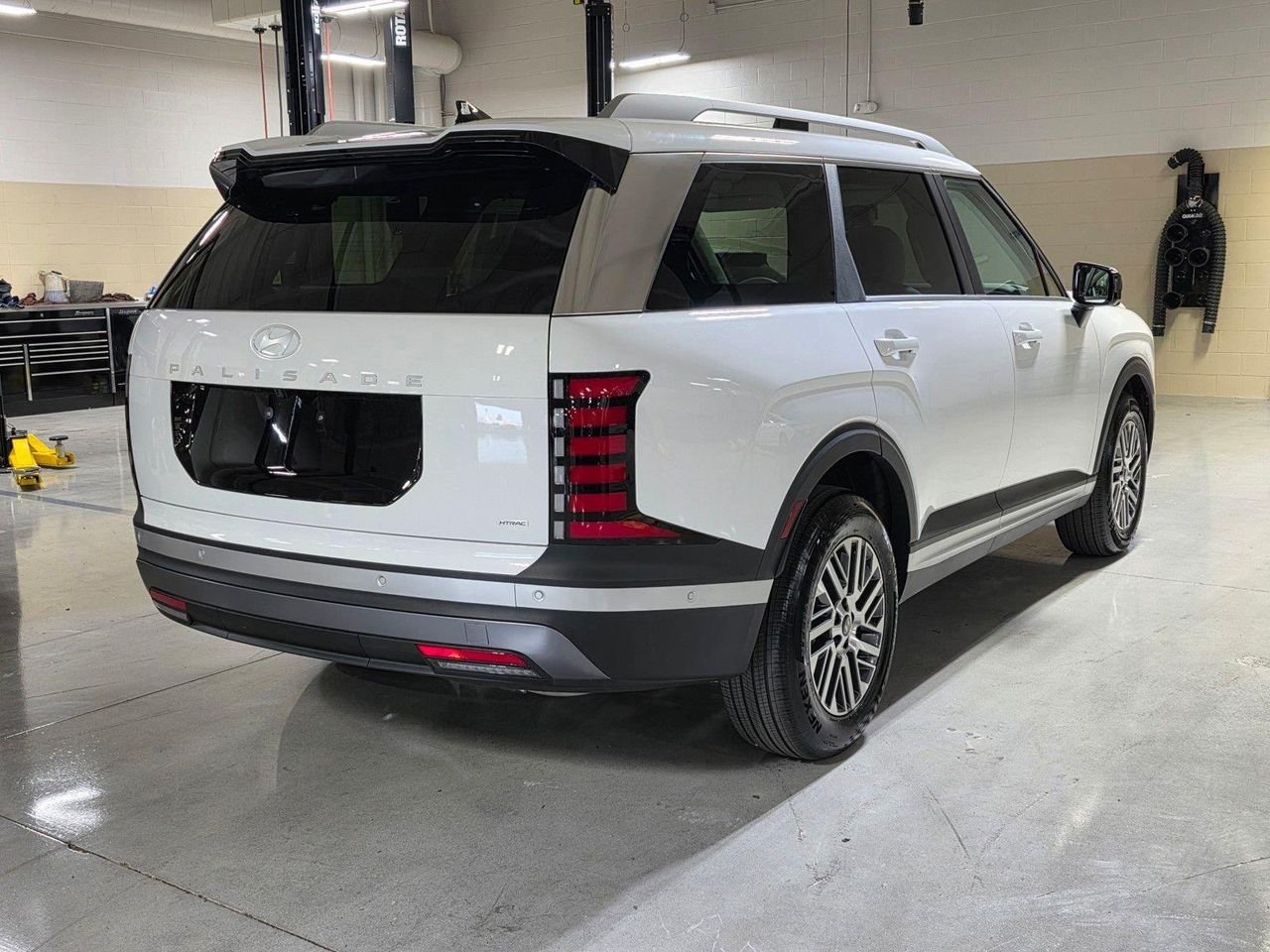 New 2026 Creamy White Pearl Hyundai SEL Premium AWD image 7
