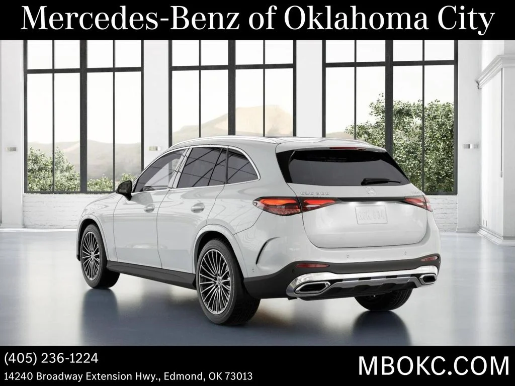 New 2026 MANUFAKTUR Moonlight White Metallic Mercedes-Benz GLC 300 image 29