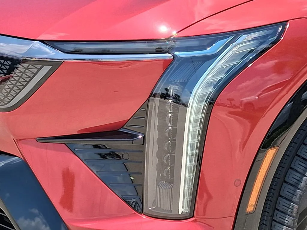 2026 Cadillac OPTIQ Sport - Photo 7