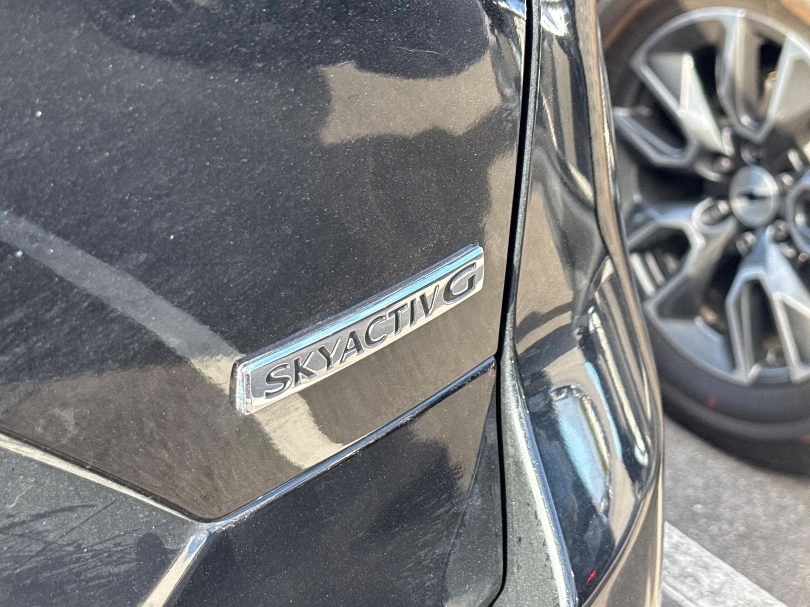 Used 2025 Jet Black Mica Mazda 2.5 S Preferred Package image 15