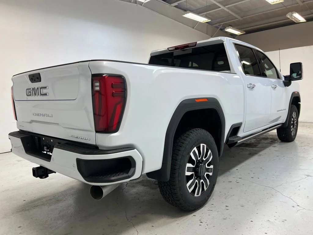New 2026 Glacier White Tricoat GMC Denali Ultimate image 8