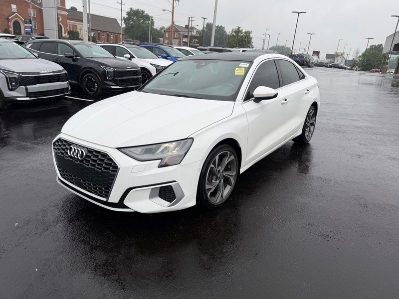 Used 2022 White Audi 40 Premium image 3