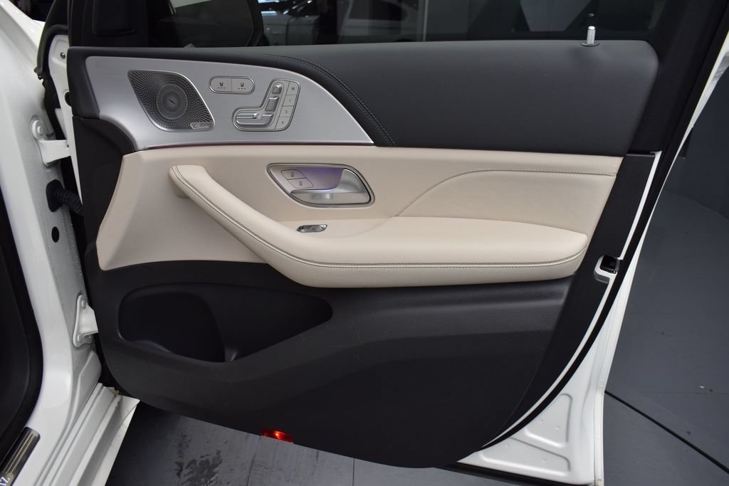 Used 2020 White Mercedes-Benz GLE 450 image 15