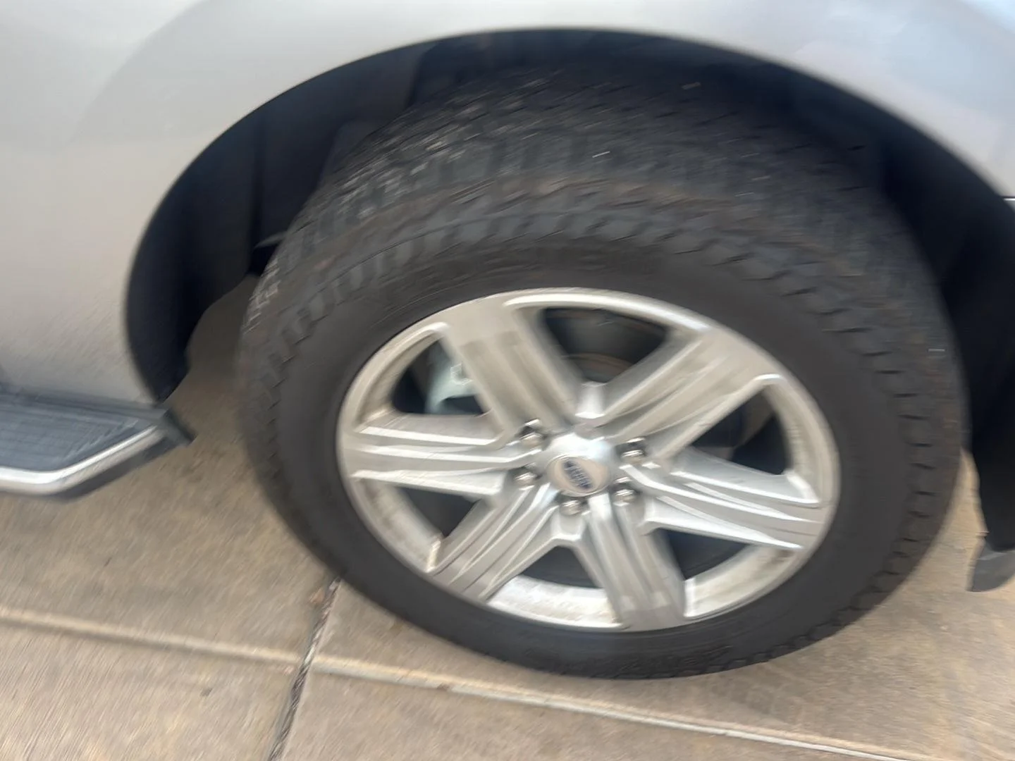 Used 2020 Iconic Silver Ford XLT image 3