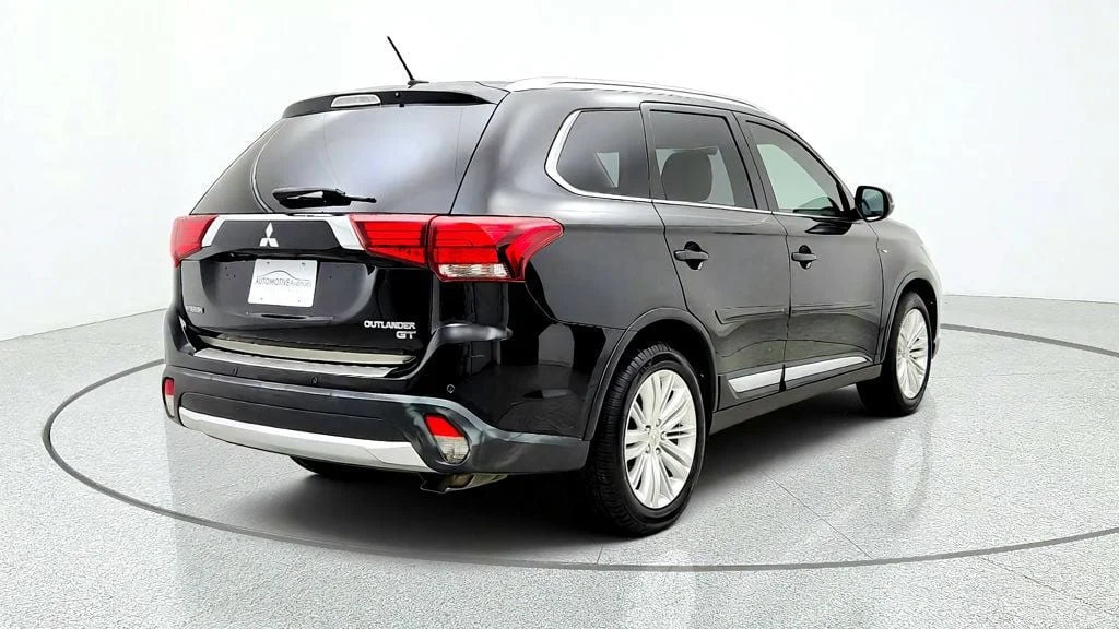 Used 2016 Labrador Black Pearl Mitsubishi AWC 4dr GT w/ Protection Package image 5