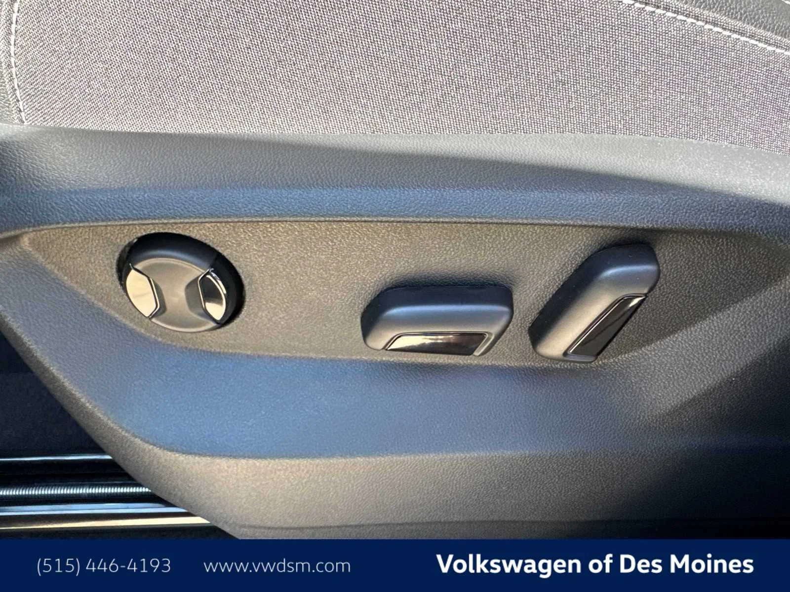 2026 Volkswagen Atlas SE w/Tech - Photo 23