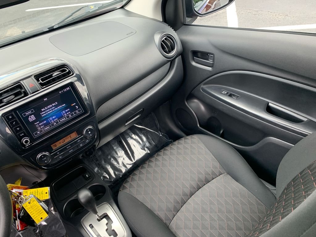 Used 2024  Mitsubishi ES image 27