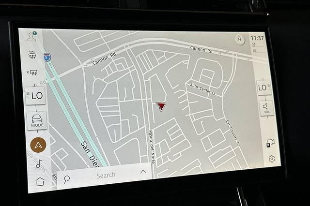 New 2026 Santorini Black Land Rover Dynamic SE image 17