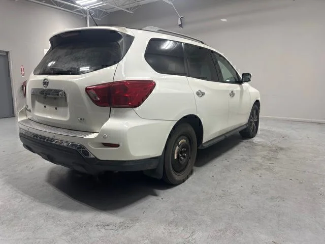 Used 2017 White Nissan SV image 5