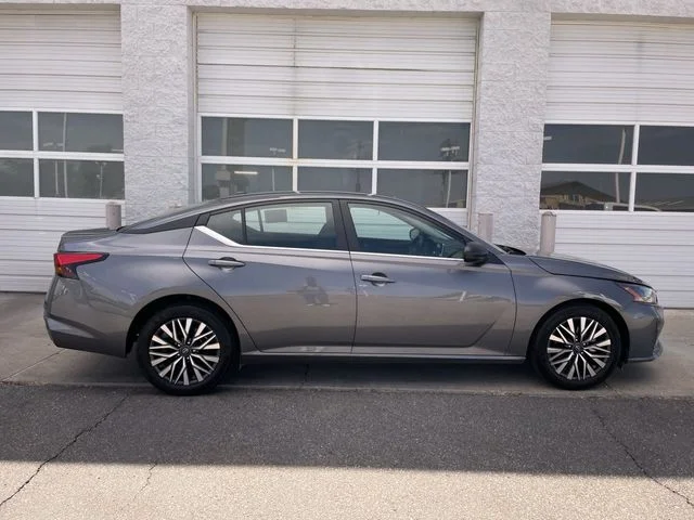 Used 2026 Gray Nissan 2.5 SV image 1
