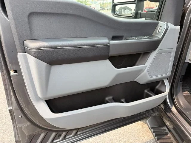 New 2026 Carbonized Gray Metallic Ford F-250® XLT image 14