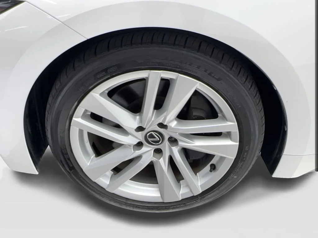 Used 2025 White Lexus 300 image 13