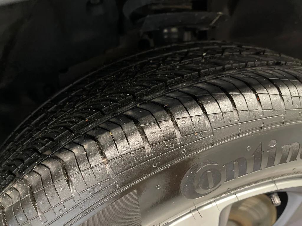 Certified Used 2022 Black Jeep Limited image 12