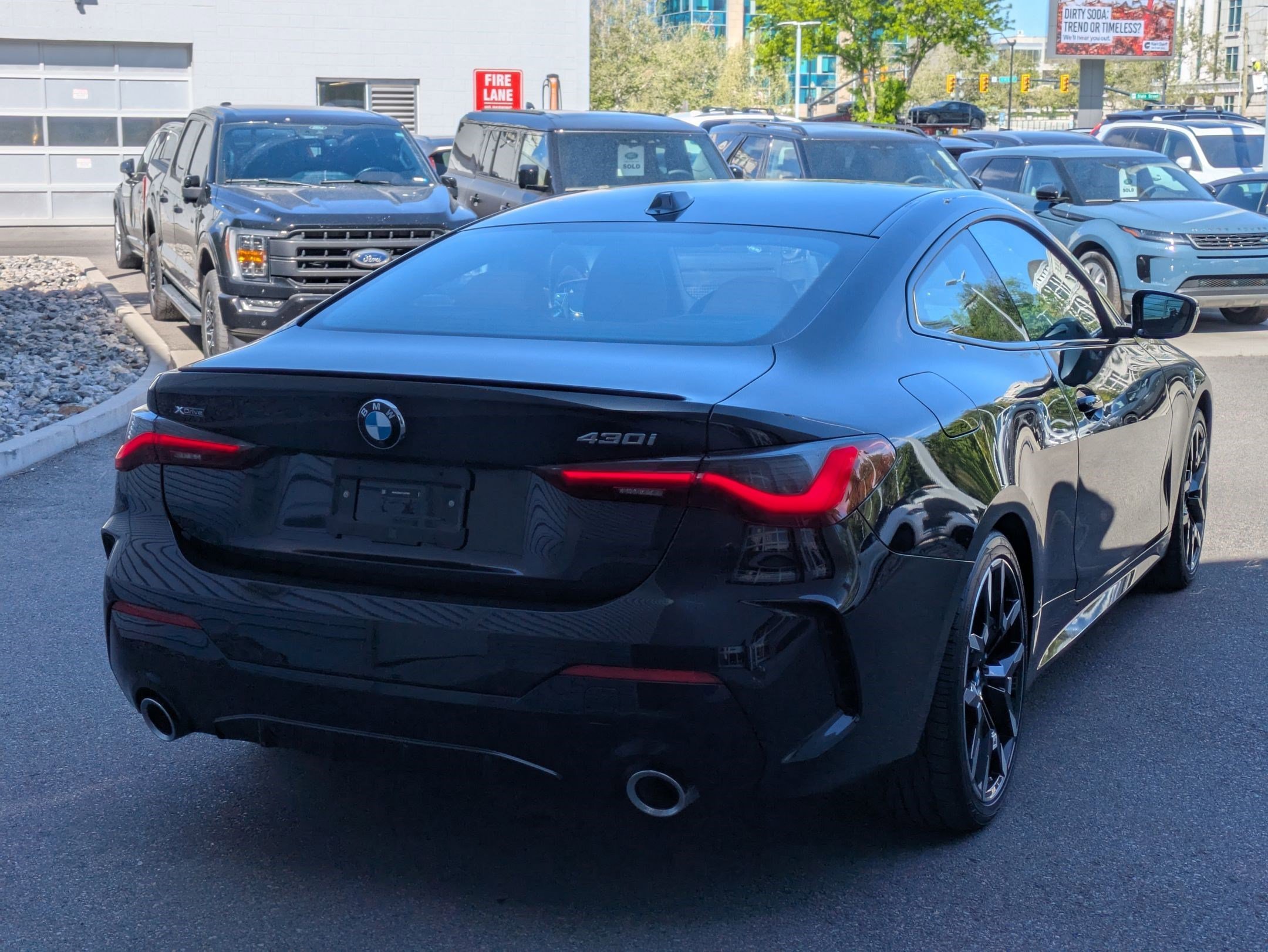 Used 2026 Black Sapphire Metallic BMW 430i xDrive image 3