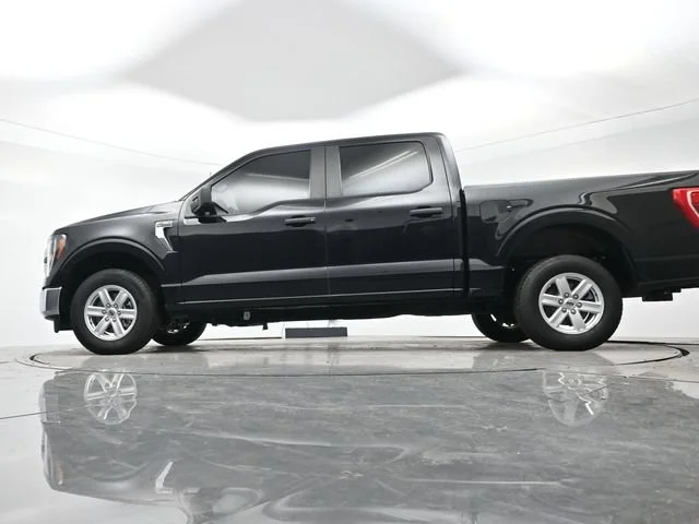 Used 2023 Agate Black Metallic Ford XL image 23