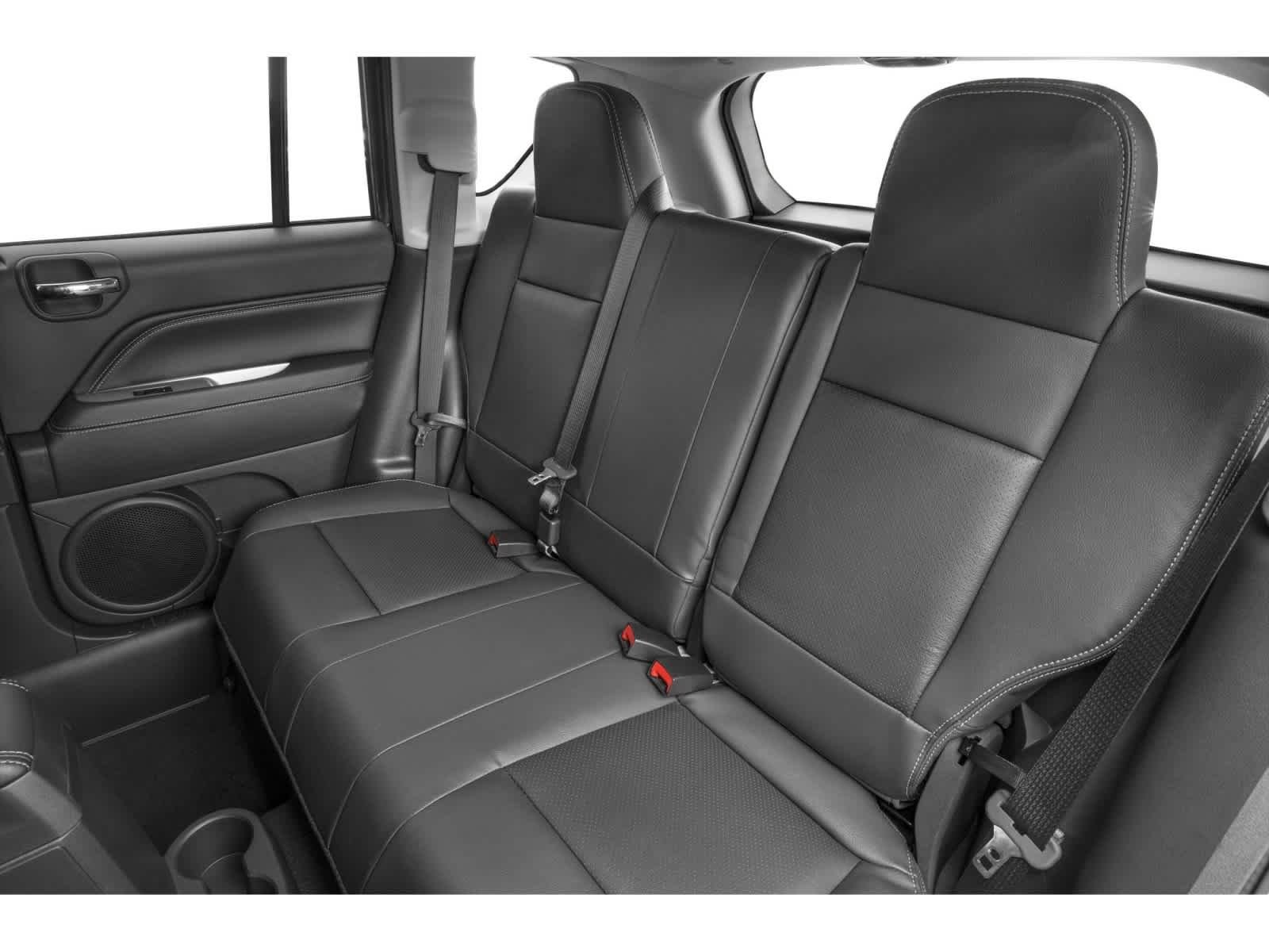 Used 2015 Bright White Clearcoat Jeep Sport image 8