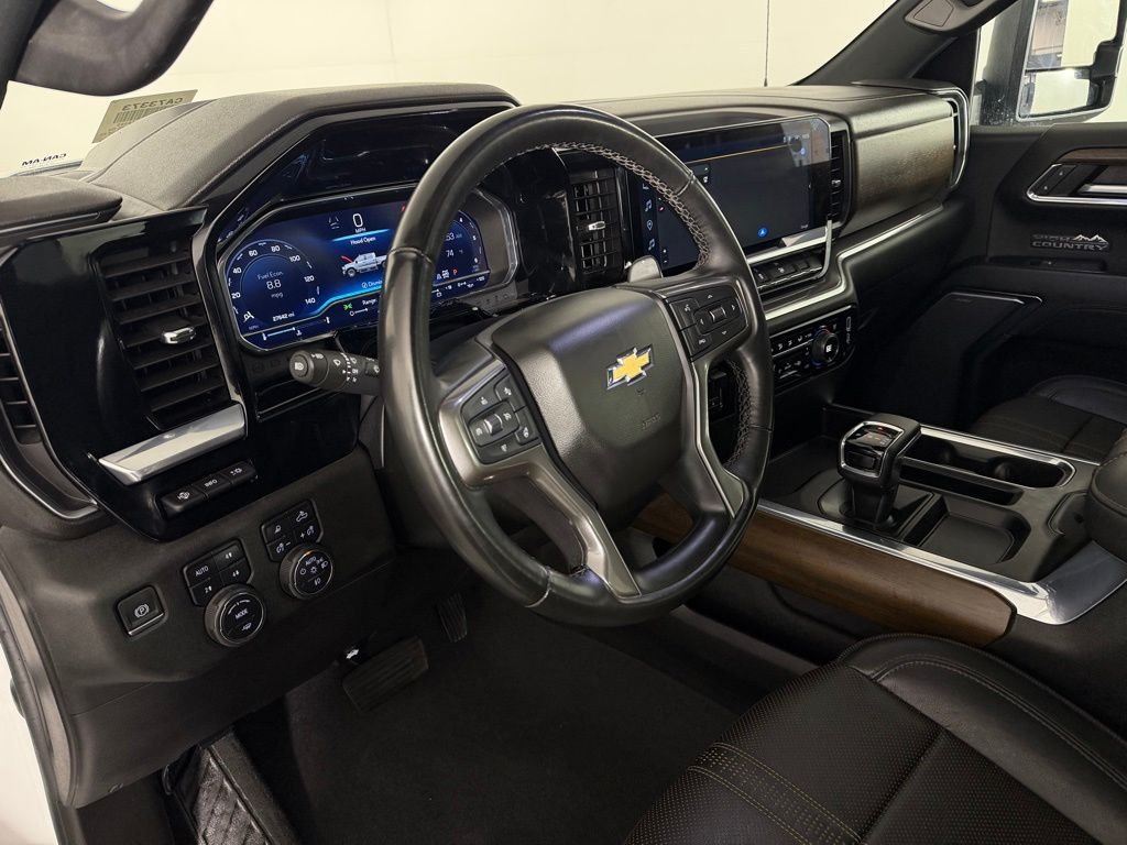 Used 2023 Beige Chevrolet High Country image 21