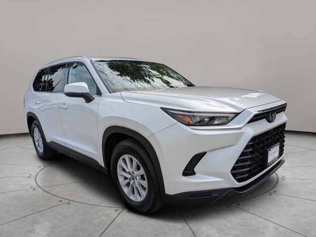 2025 Toyota Grand Highlander Hybrid XLE