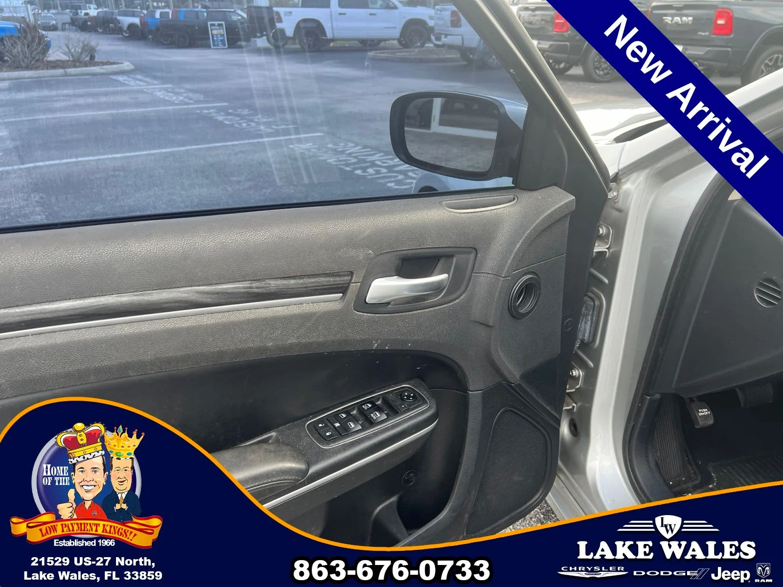Used 2019 Silver Chrysler Touring image 6