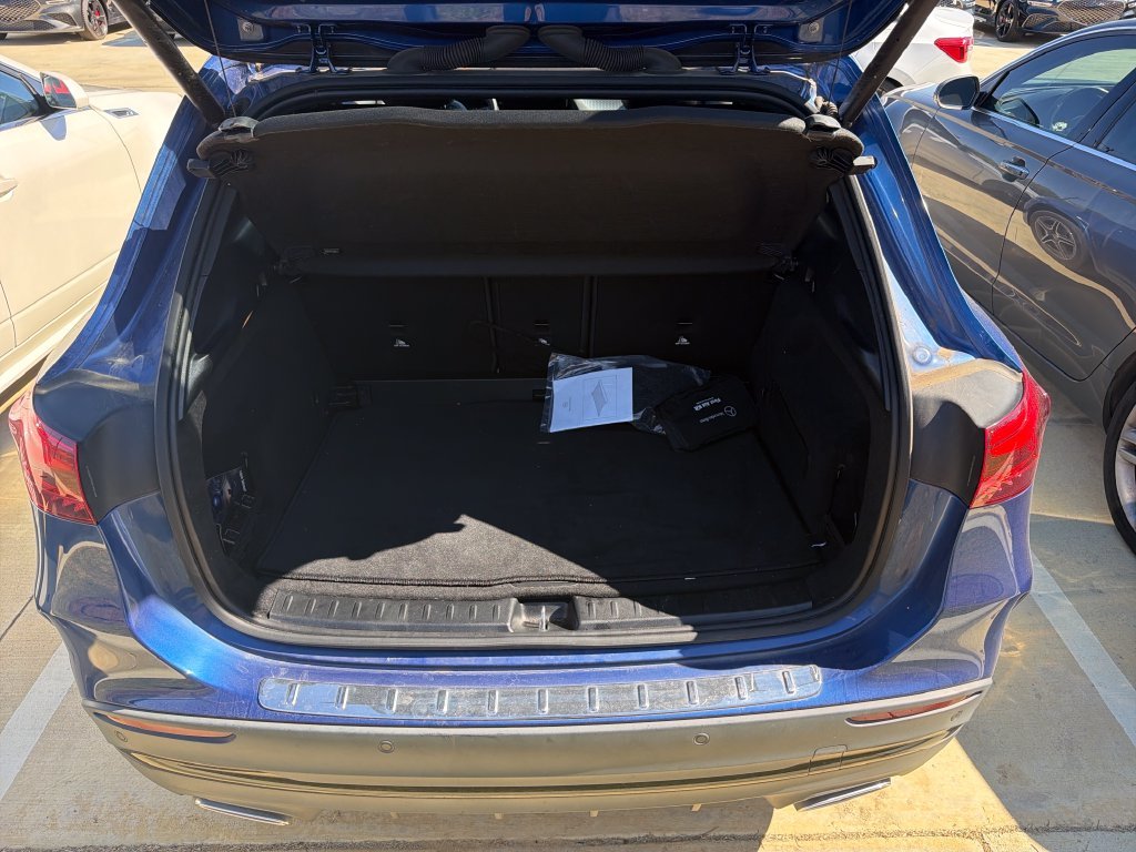 Used 2024 Blue Mercedes-Benz GLA 250 image 6