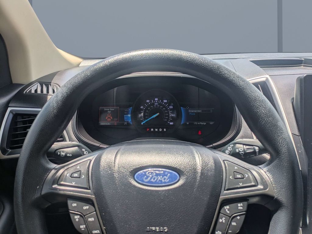 Used 2024 Red Ford SEL image 29