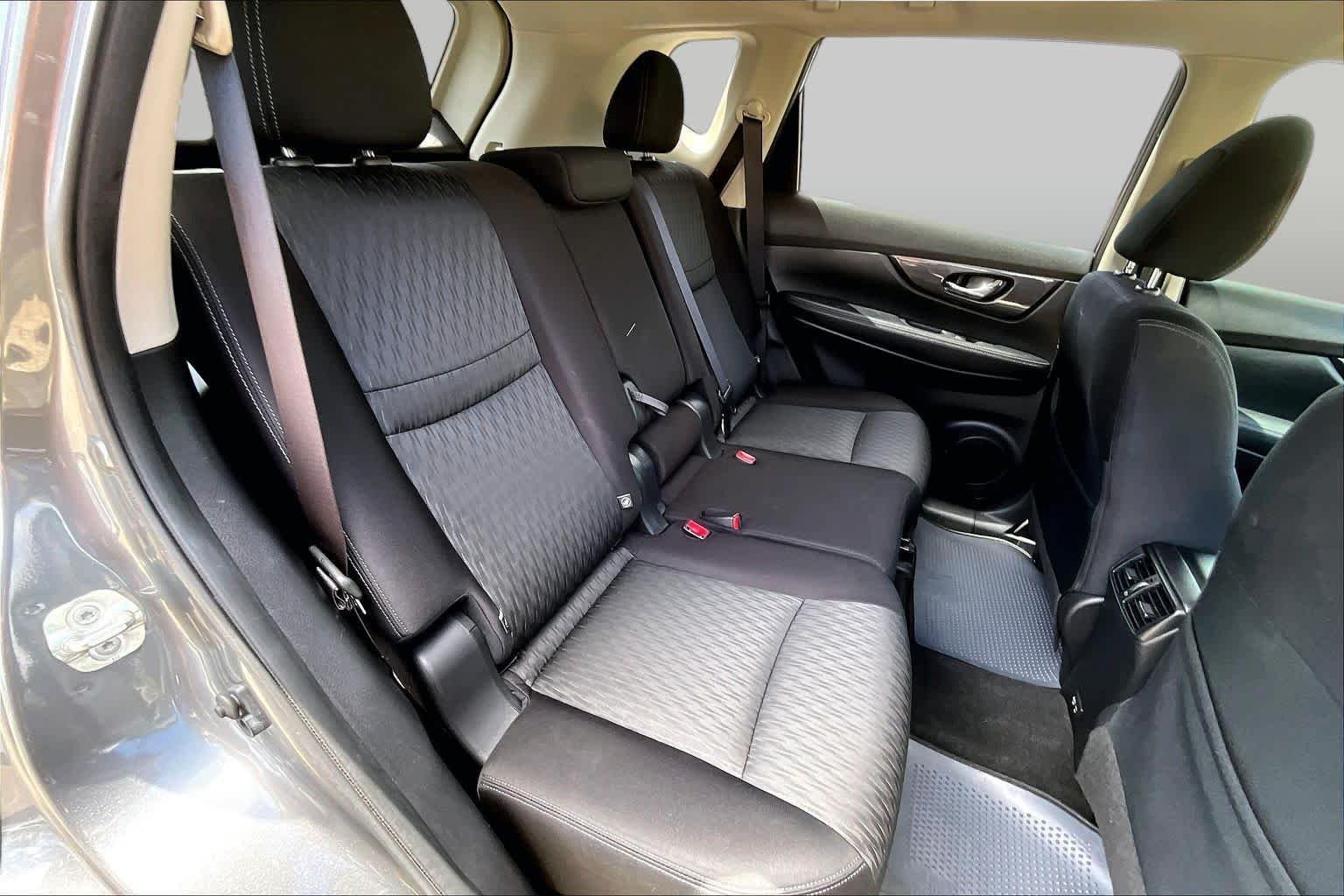 Used 2020 Gun Metallic Nissan SV image 20