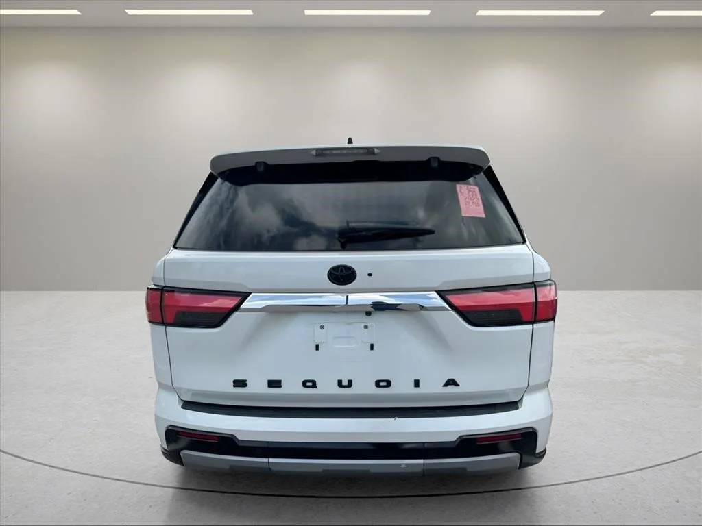 Used 2023 Pearl Toyota Limited image 16
