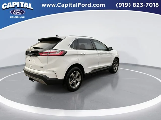 Used 2023 White Ford SEL image 8