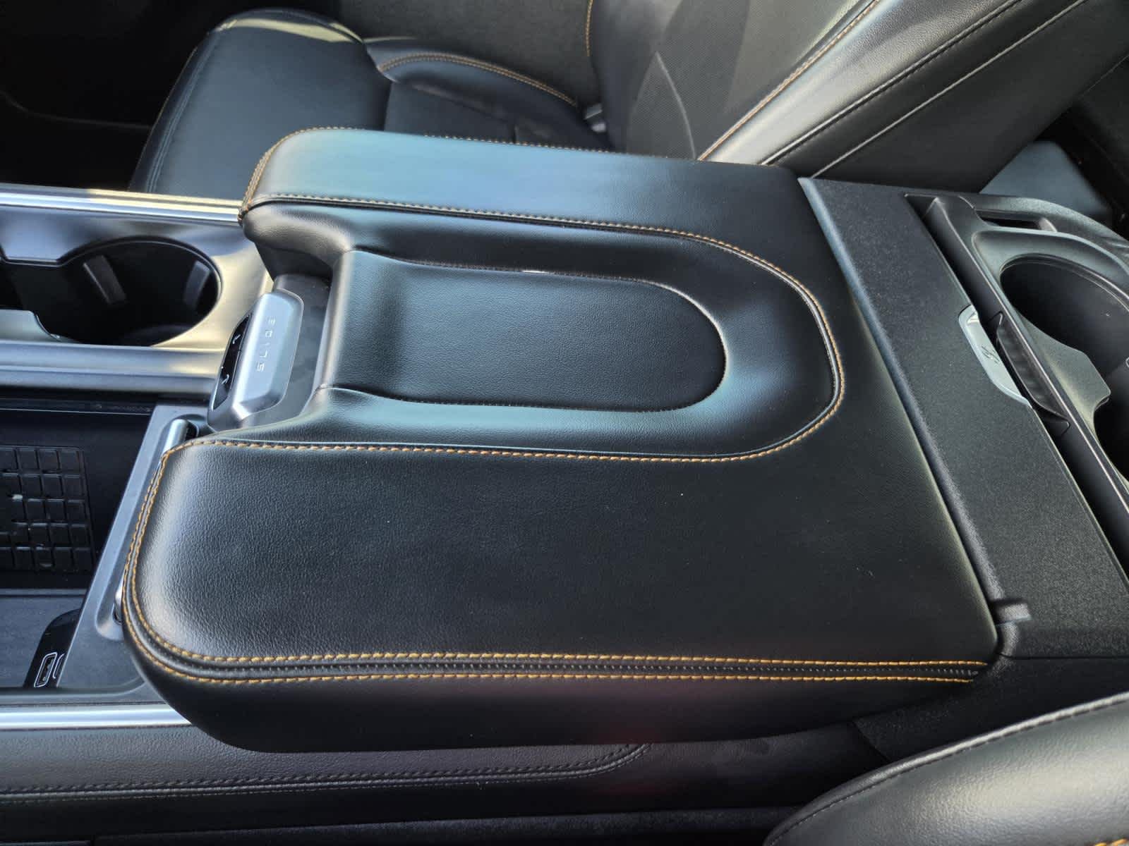 Used 2025 Agate Black Metallic Ford Tremor image 26