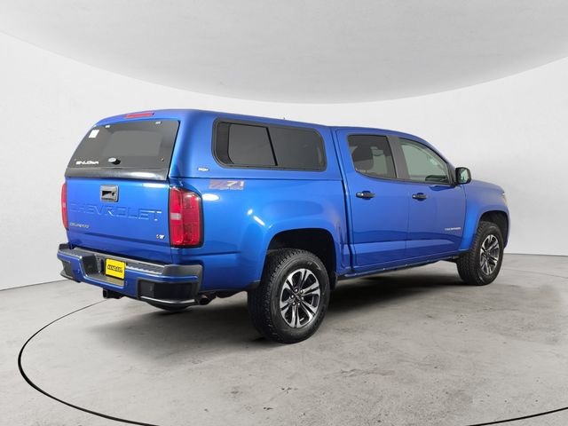 Certified Used 2022 Bright Blue Metallic Chevrolet Z71 image 5
