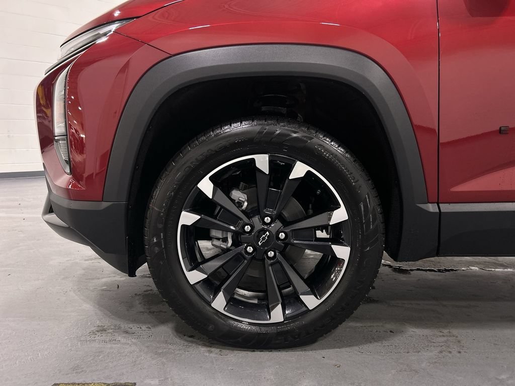 2027 Chevrolet Equinox RS - Photo 18