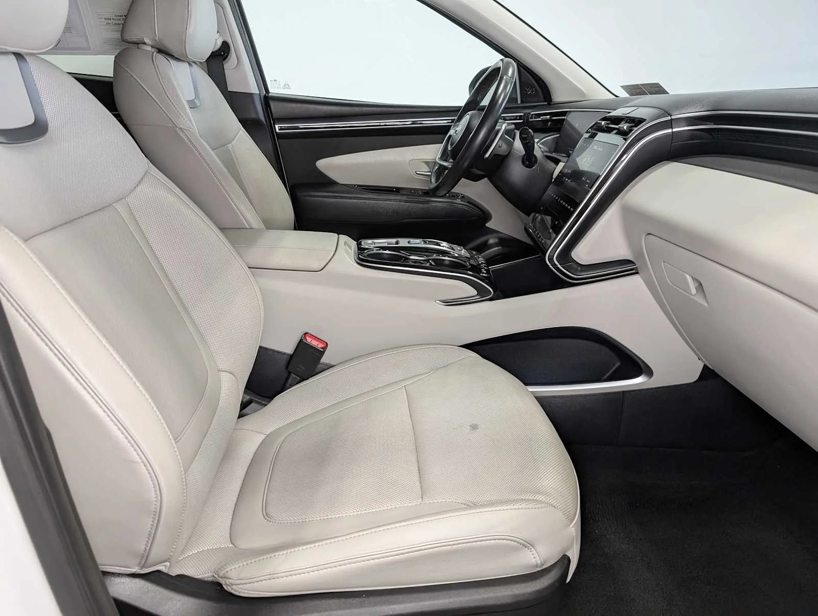 Used 2023 Serenity White Pearl Hyundai Limited image 42
