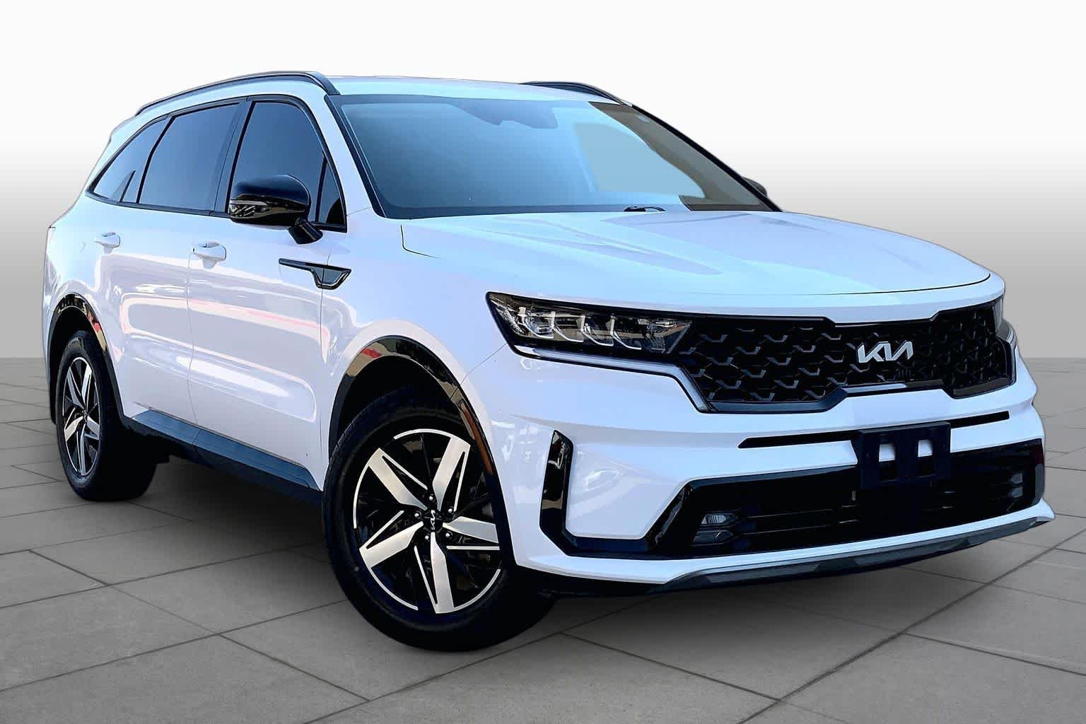 Used 2023 Glacial White Pearl Kia EX image 3