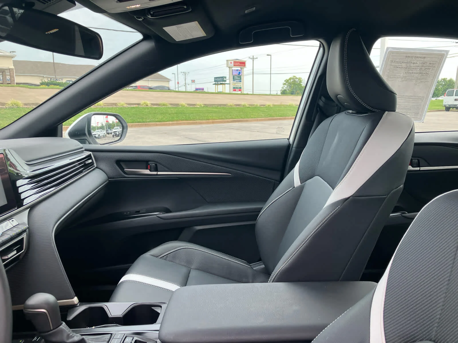 Certified Used 2026 Ice Cap Toyota SE image 12