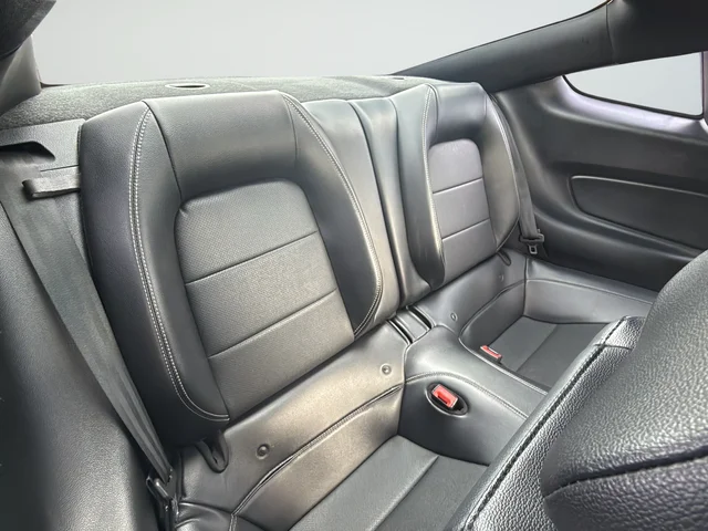 Used 2019 White Ford GT Premium image 10