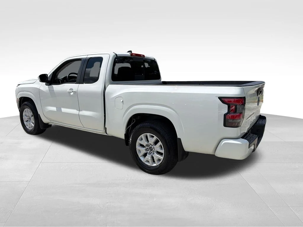 Used 2024 White Nissan SV image 5