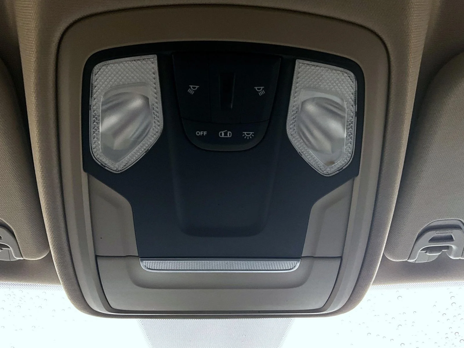 Used 2019 White Ram Big Horn/Lone Star image 15
