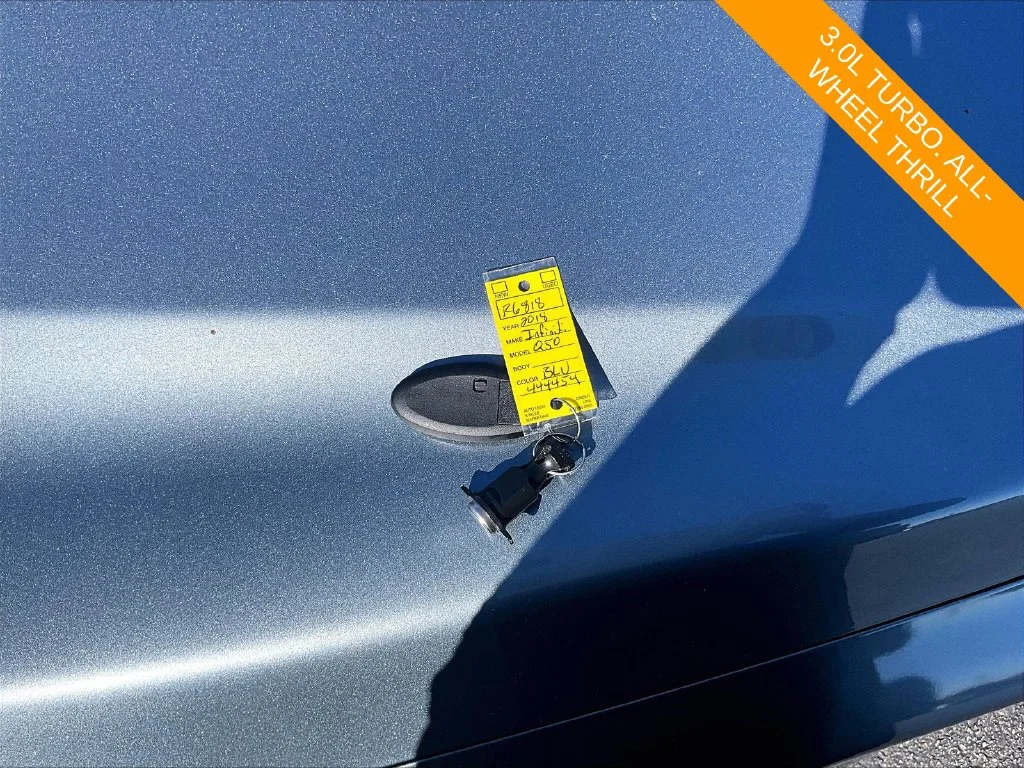Used 2018 Blue INFINITI 3.0t LUXE image 10