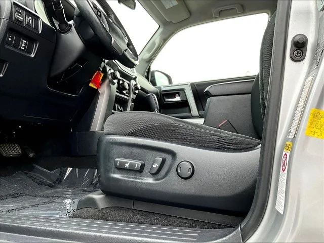 Used 2019 Silver Toyota SR5 image 41