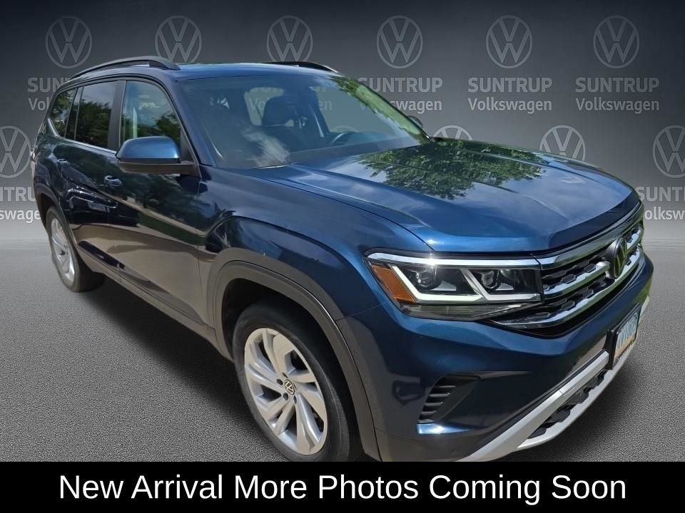 Used 2023 Blue Volkswagen 3.6L V6 SE w/Technology image 3