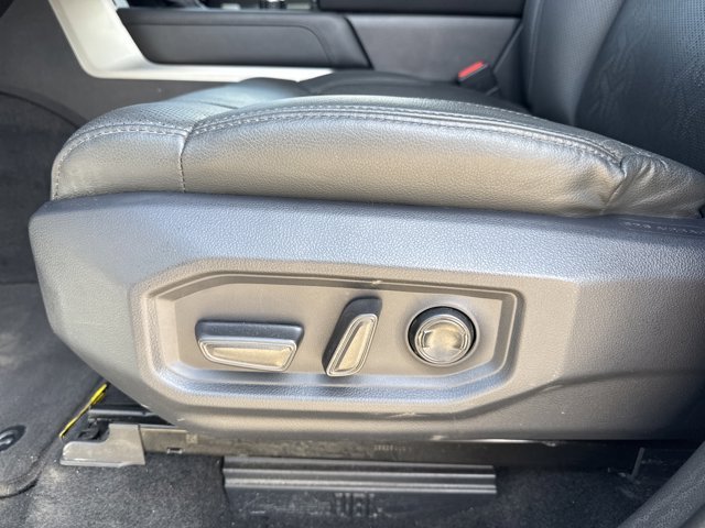 Used 2024 White Toyota  image 15