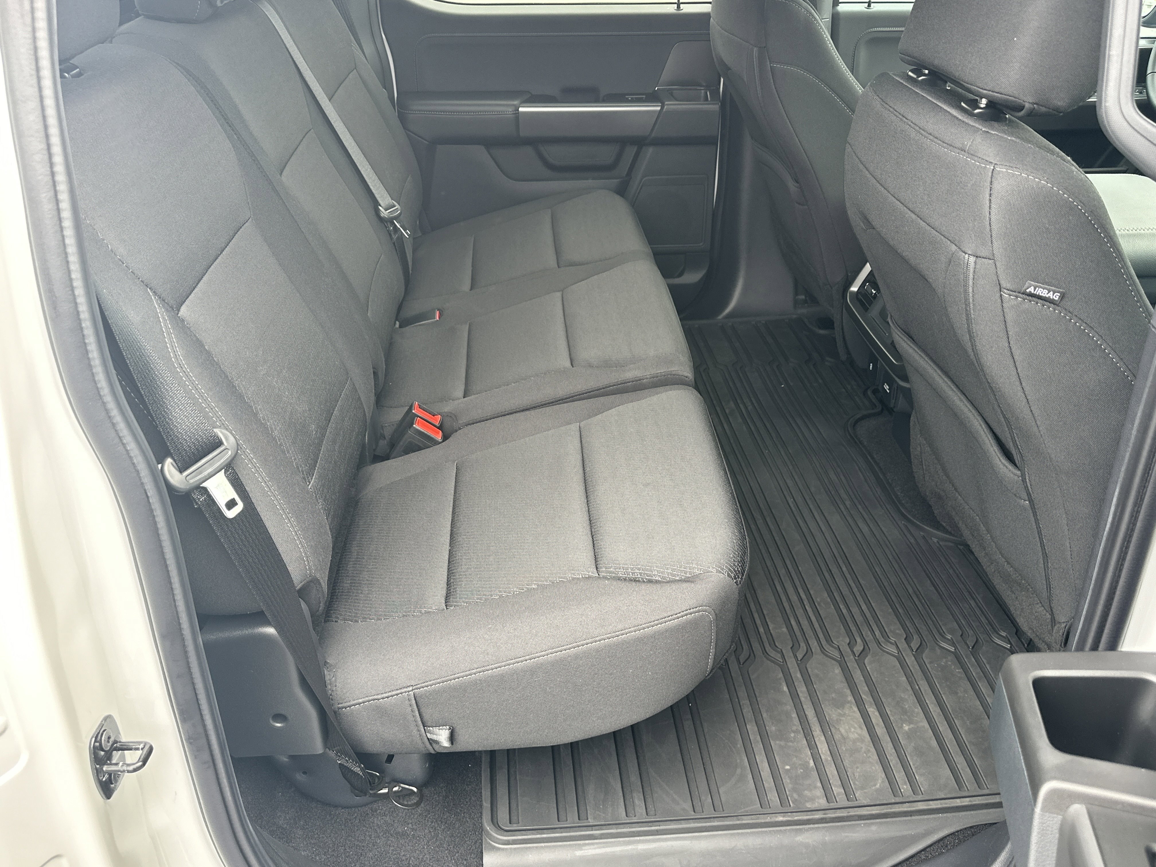Used 2024 OXFORD WHITE Ford XLT image 16