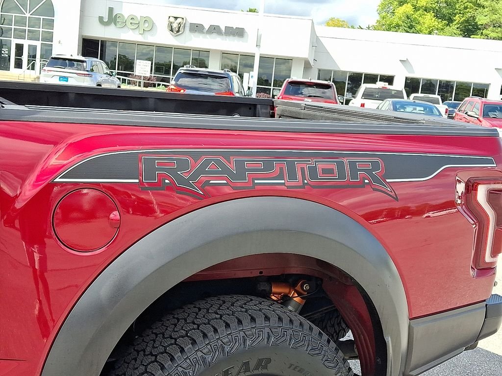 Used 2019 Red Ford Raptor image 30